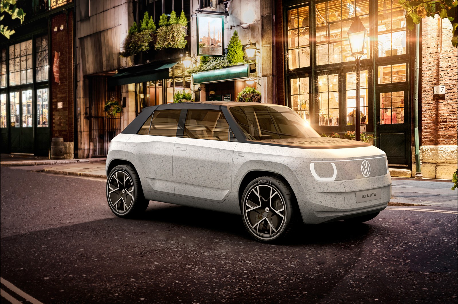 Un coche blanco está aparcado al lado de la carretera (volkswagen id life, coches eléctricos, 2021, coches, fondo de pantalla 4k)