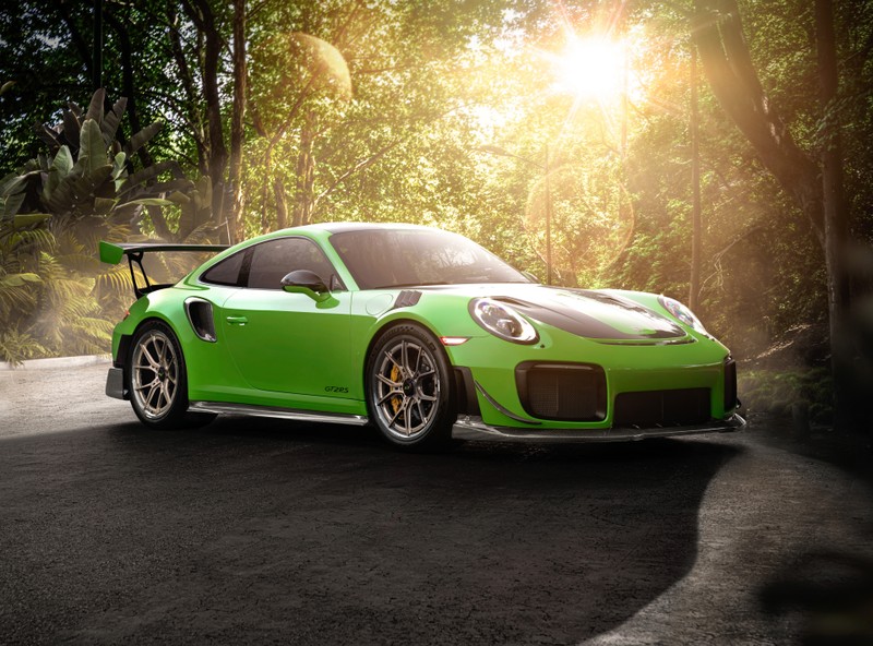 Крупный план зеленого спортивного автомобиля, едущего по дороге (porsche 911 gt2 rs, 8k, спортивные автомобили, 5k, машины)