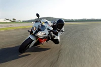 Dynamic Supersport Motorcycle Racing on Track