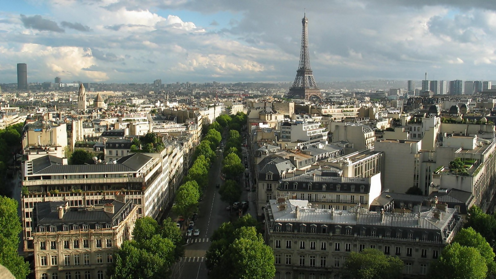 Арафед вид на город с башней и множеством зданий (париж, paris, эйфелева башня, городской пейзаж, город)