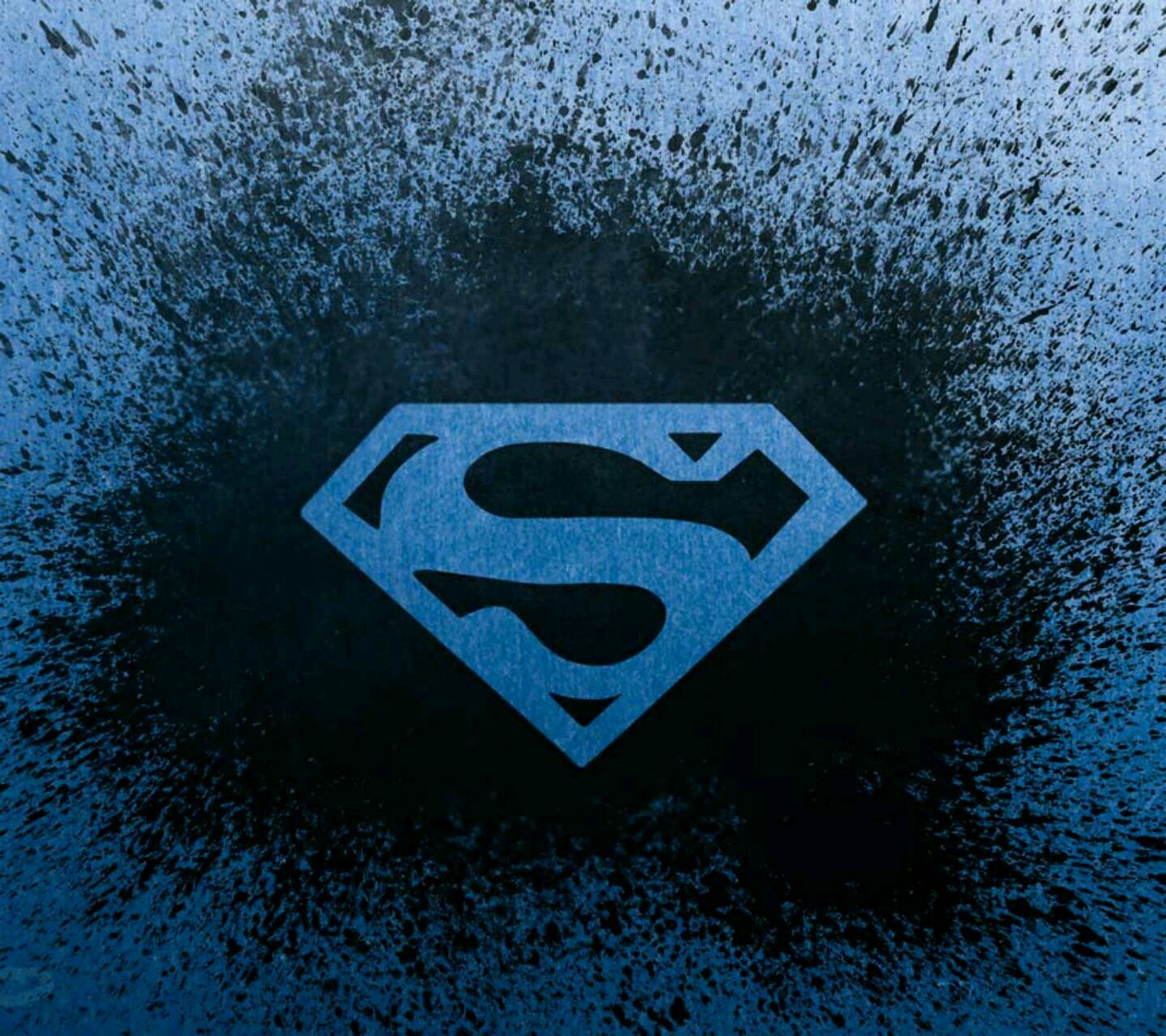 Nahaufnahme eines superman-logos auf einer frostigen oberfläche (2016, beeindruckend, liebe)