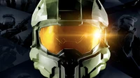 Master Chief Helm mit orangefarbener Visier und Lichtreflexion