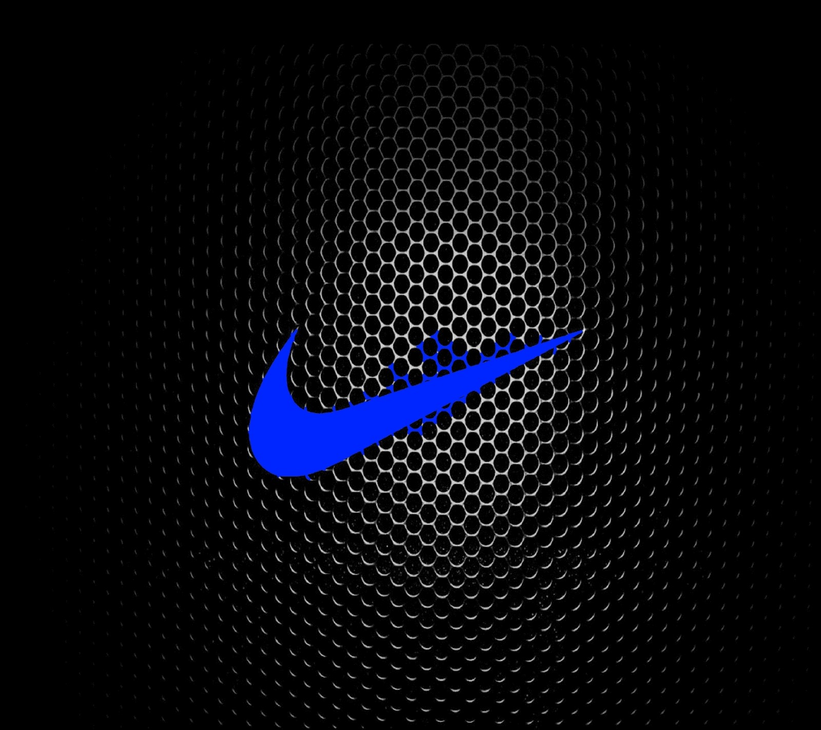 Un primer plano de un logo de nike azul sobre un fondo negro (negro, azul, logotipo, nike)