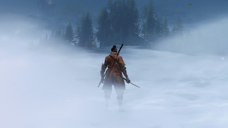 Жираф в центре туманного леса с винтовкой (sekiro shadows die twice, видеоигра)