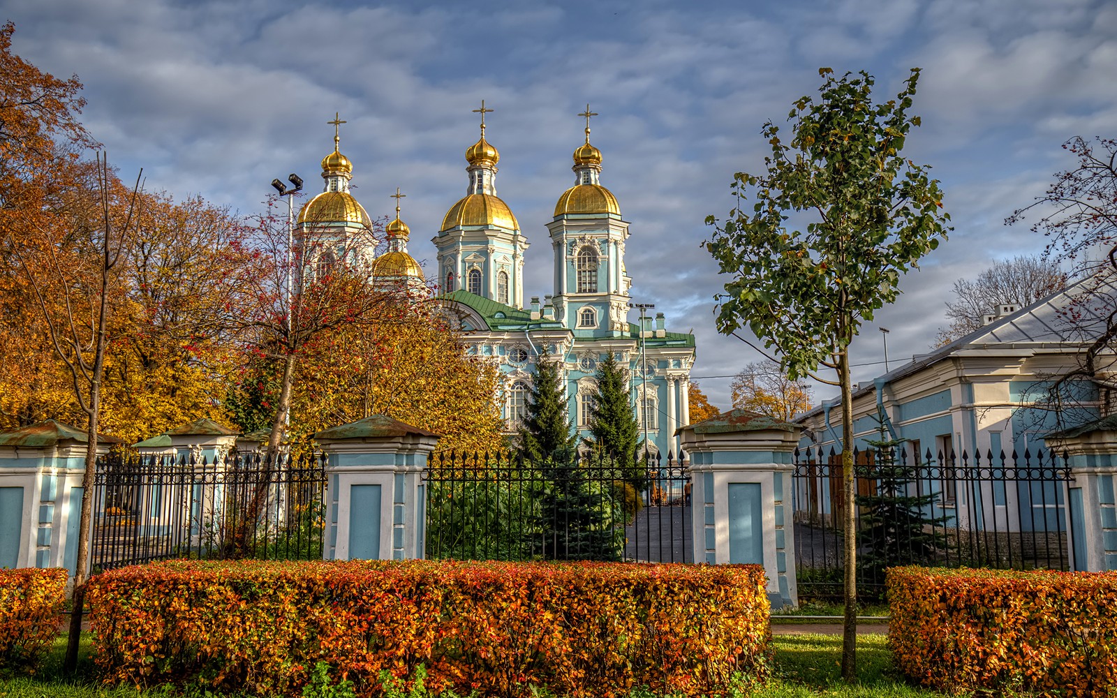 Lade herbst, tempel, wahrzeichen, baum, blatt Hintergrund herunter