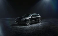 Porsche Cayenne 2022 sur fond sombre - Fond d'écran 4K