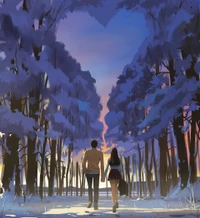 Pareja caminando de la mano bajo un cielo en forma de corazón en un bosque nevado