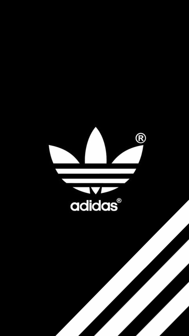 Крупный план черно-белых обоев с белым логотипом adidas (чёрный, спорт)