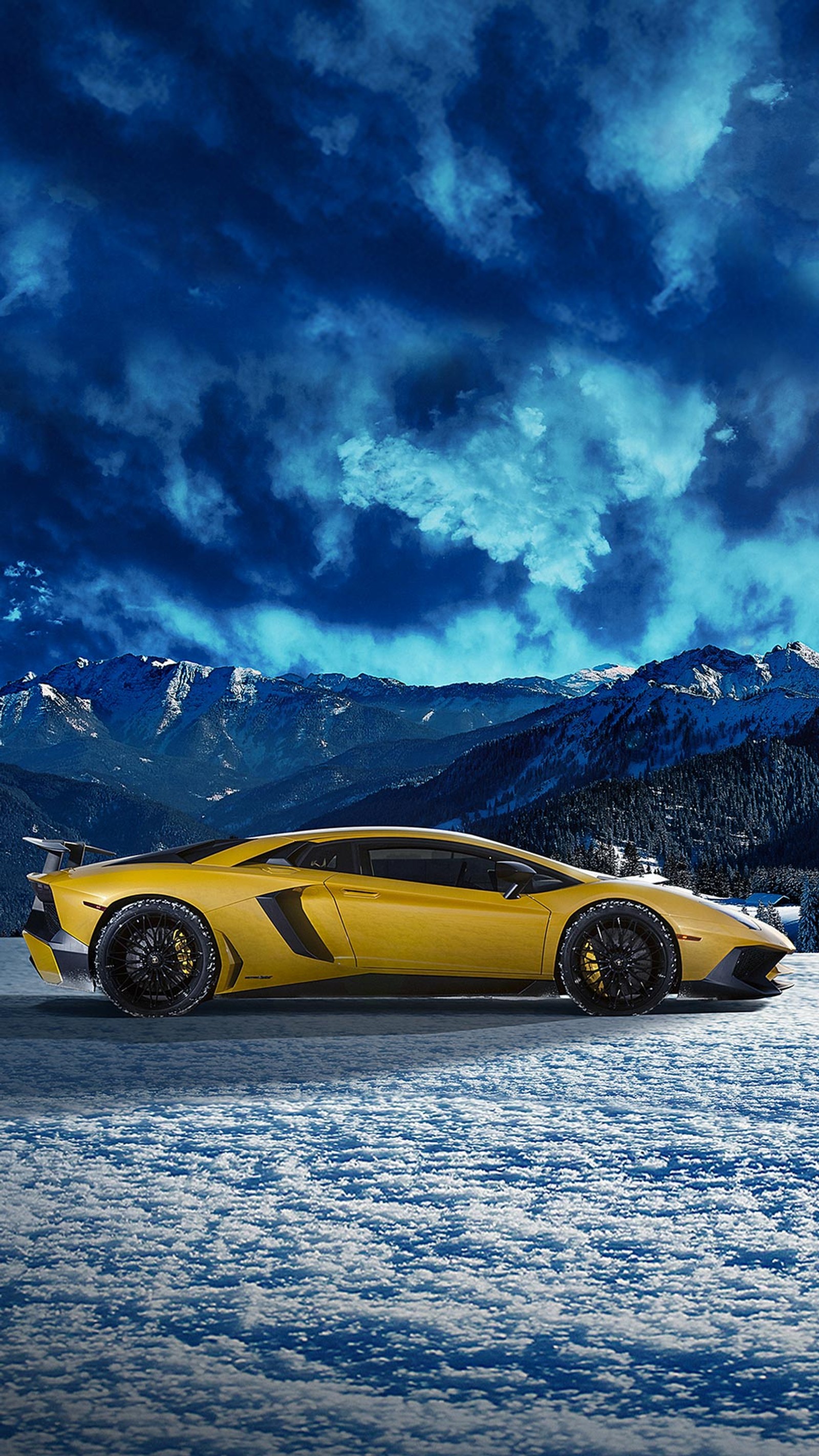 Un primer plano de un coche deportivo amarillo estacionado en un campo nevado (1080p, lamborghini, lp 750 4, supercoche, superveloce)