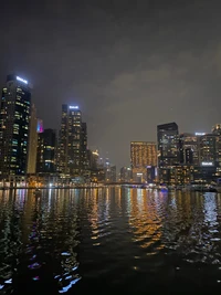 dubai, paisagem urbana, bloco de torre, noite, reflexo