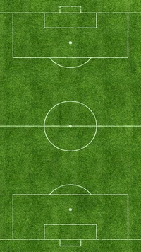 Fußballfeld mit Markierungen und Mittelkreis