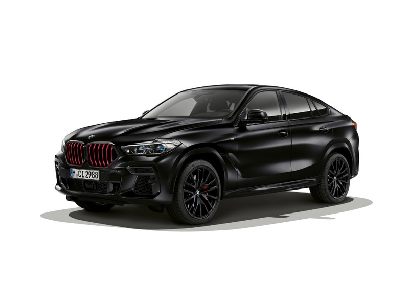 Черный bmw внедорожник, припаркованный на белой поверхности (bmw x6 m50i edition black vermilion, ограниченное издание, черные автомобили, белый фон, 5k)