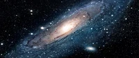 Atemberaubende Aussicht auf die Andromeda-Galaxie im kosmischen Raum