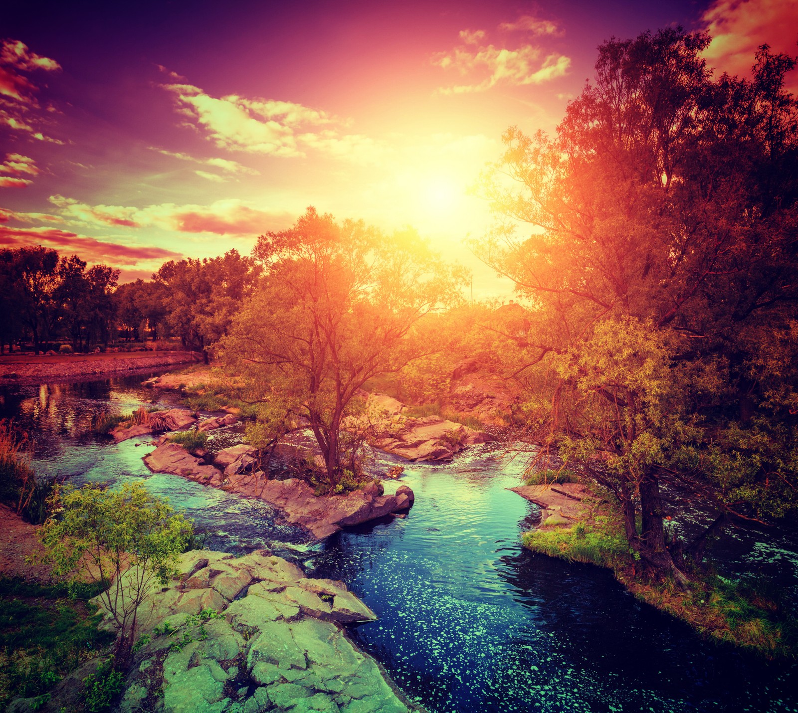 Descargar fondo de pantalla naturaleza, rio, sol, atardecer, luz del sol