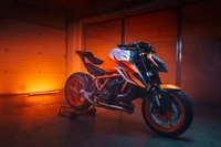 KTM 1290 Super Duke R Evo: Diseño Impactante en un Entorno Dinámico