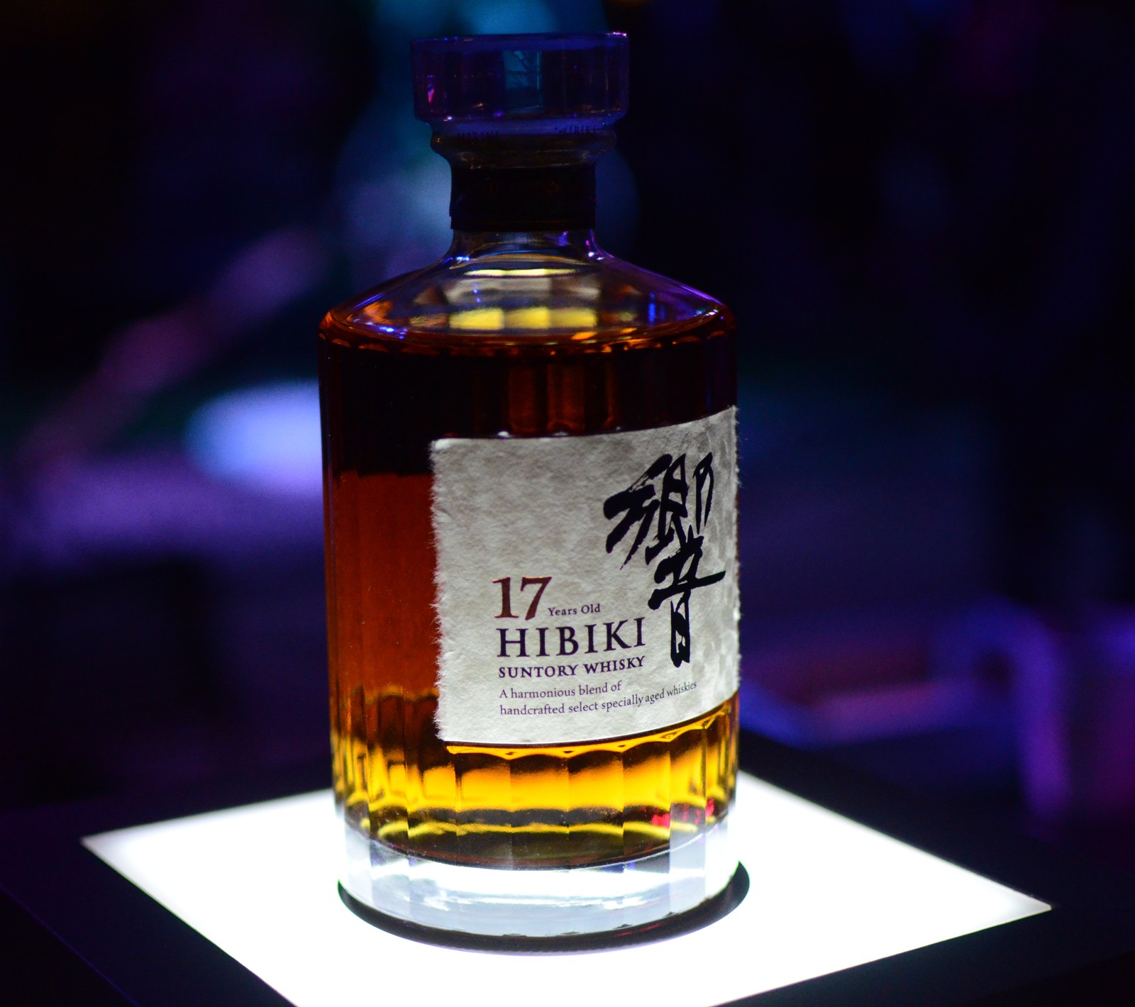 bottle, hibiki, japan, suntory, tokyo wallpaper