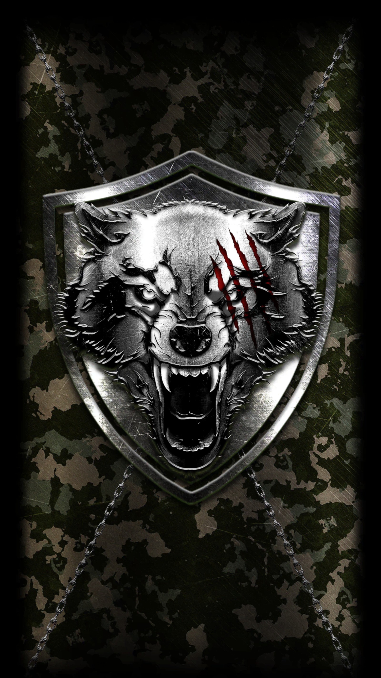 Un primer plano de un escudo de metal con un lobo en él (aire, club, el, engranajes, tierra)