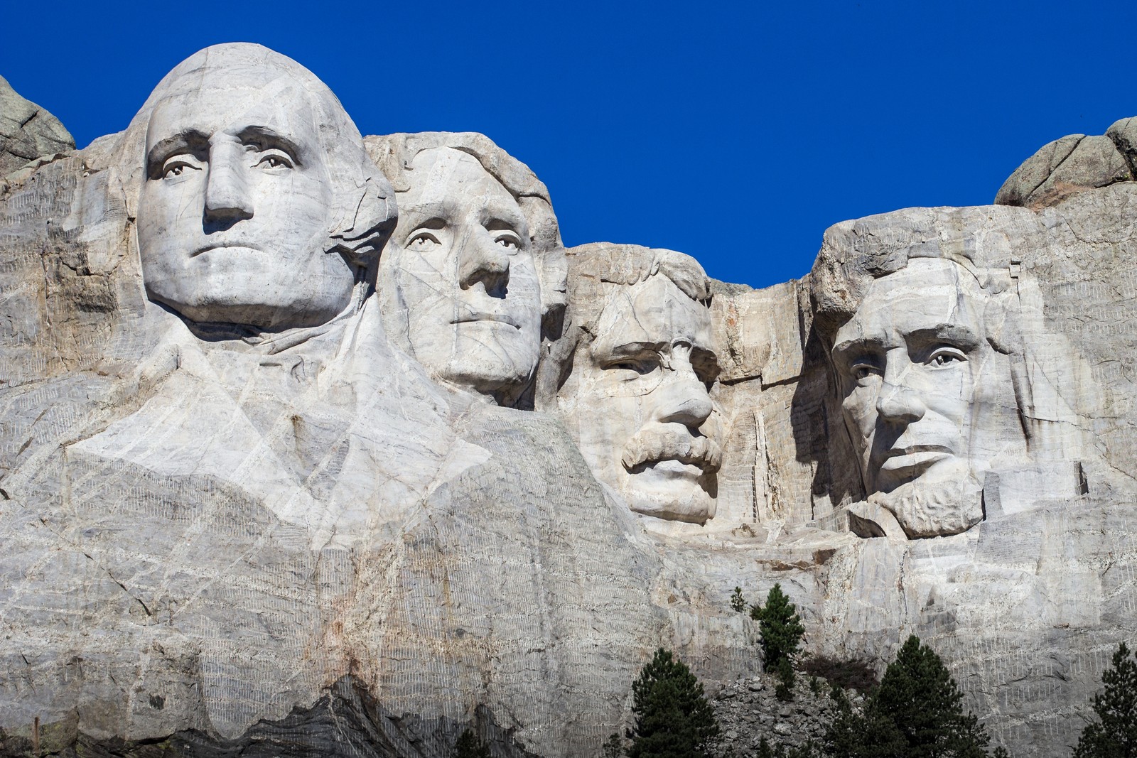 Крупный план группы президентов, вырезанных в горе (гора рашмор, mount rushmore, президенты, южная дакота, black hills)