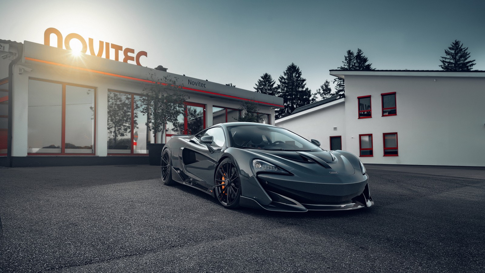 Скачать обои mclaren, машины, макларен сенна, mclaren senna, группа новитек