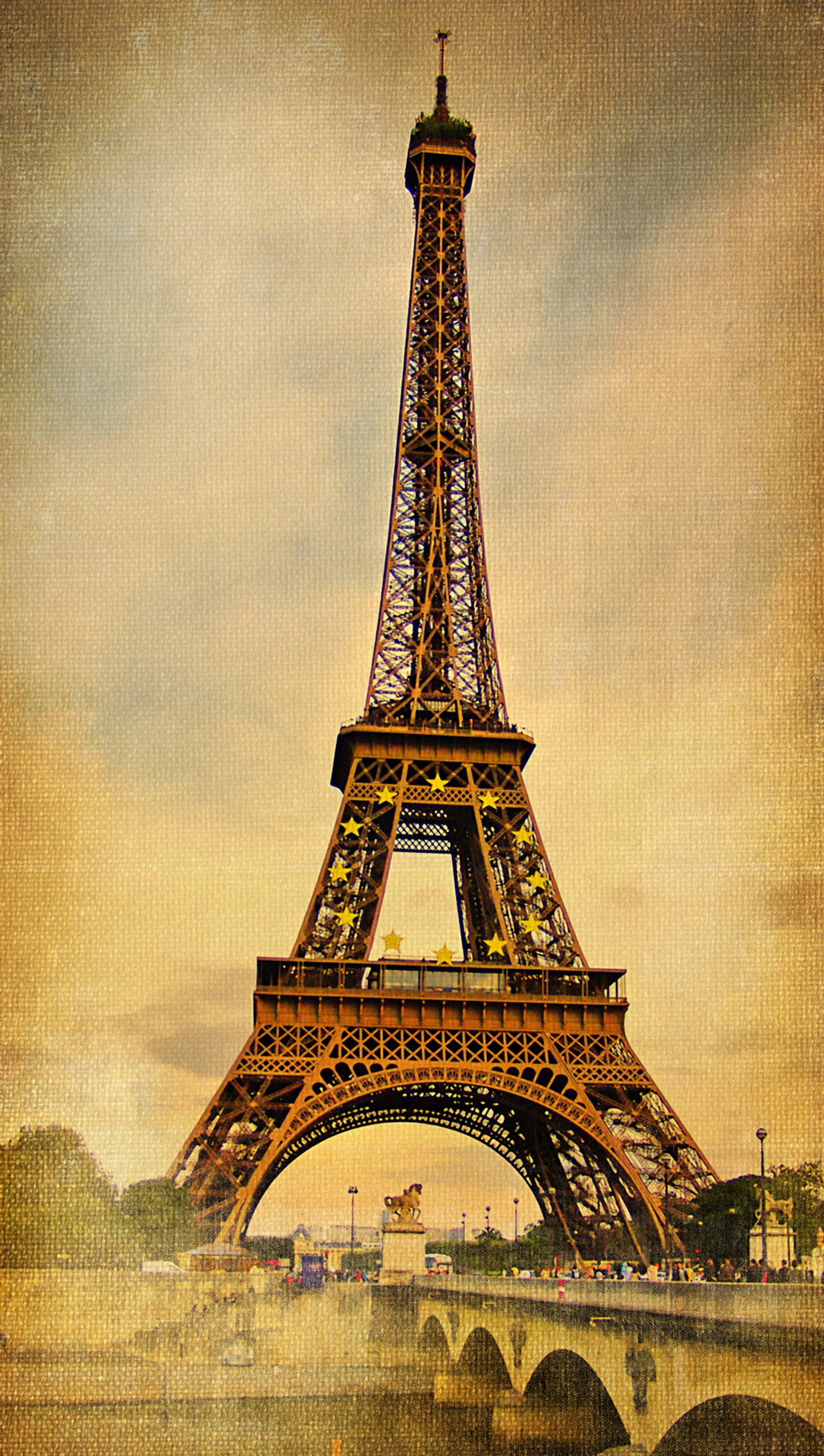 Araffe view of the eiffel tower in paris, france (eiffel tower, paris, vintage)