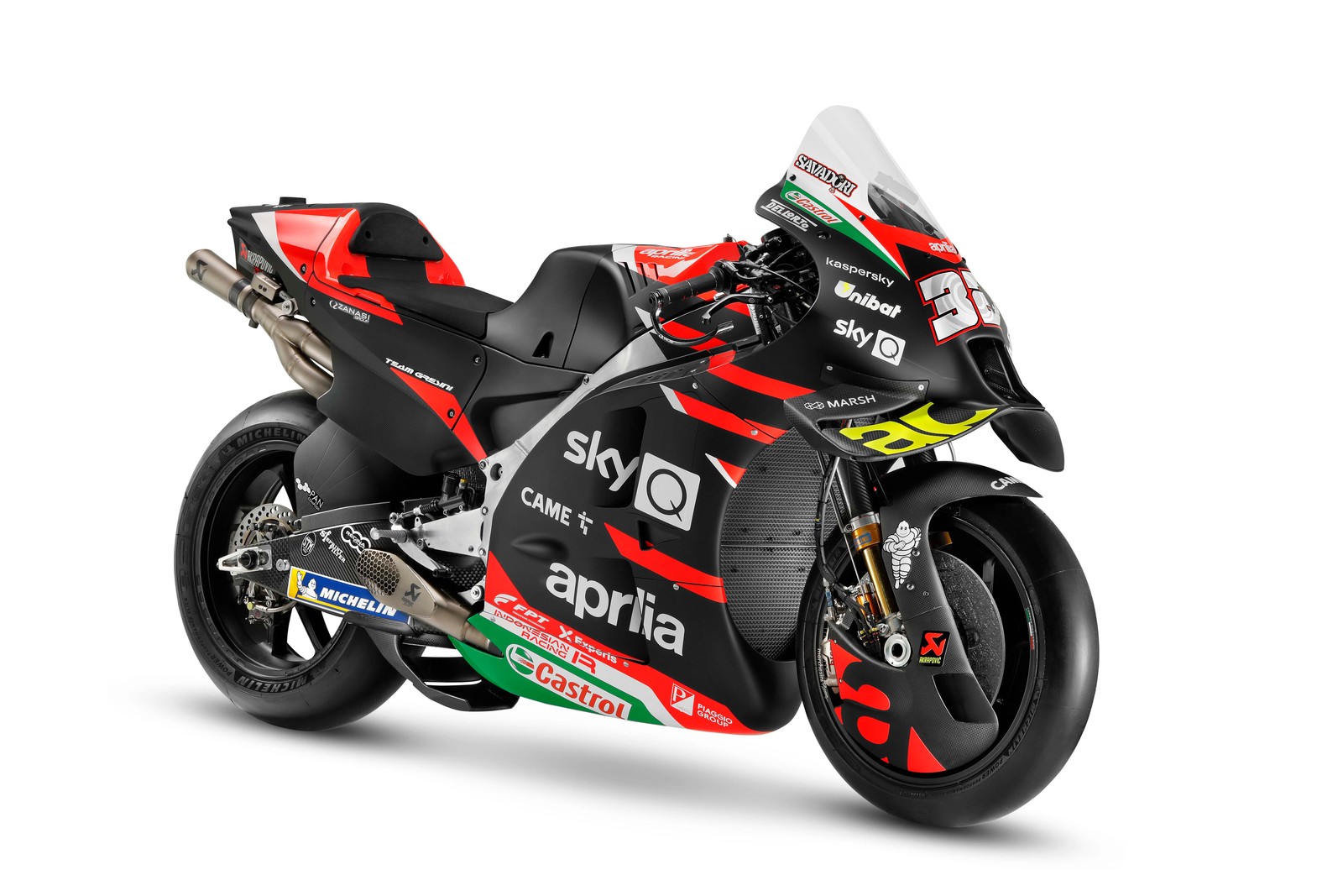 Nahaufnahme eines motorrads auf einem weißen hintergrund (aprilia rs gp motogp, 2021, motogp motorräder, weißer hintergrund, 5k)