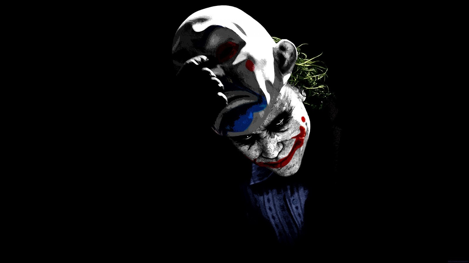 Joker-maske mit grünen haaren und blauer bluse auf schwarzem hintergrund (joker, maske, heath ledger, comics, dc comics)