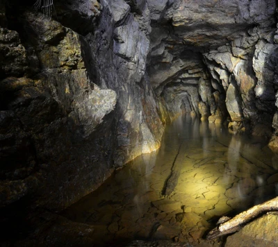 Mine de fer inondée oubliée dans le nord-est des États-Unis