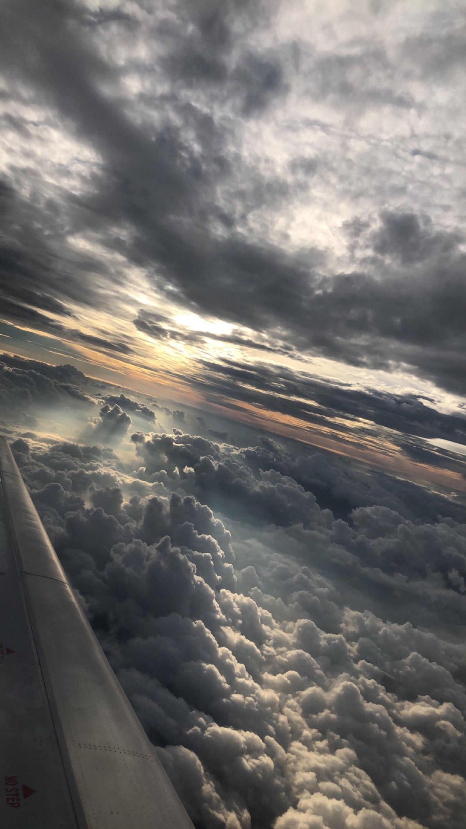 Descargar fondo de pantalla avión, aviones, espacio, nubes, habana