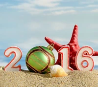 Festive 2016 Holiday Decor on the Beach