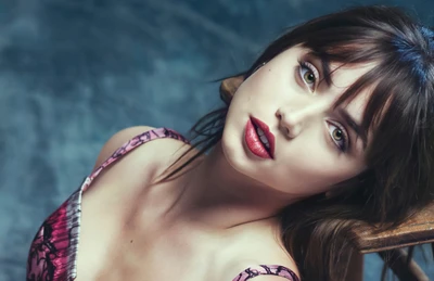 Ana de Armas : Élégance captivante dans une séance photo époustouflante