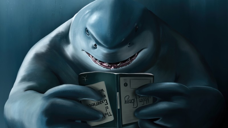 Крупный план акулы, держащей книгу с улыбкой на ней (кинг шарк, king shark, фильм, 2021, искусство)