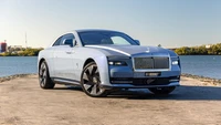 2024 Rolls Royce Spectre : Excellence de luxe en EV au bord de l'eau