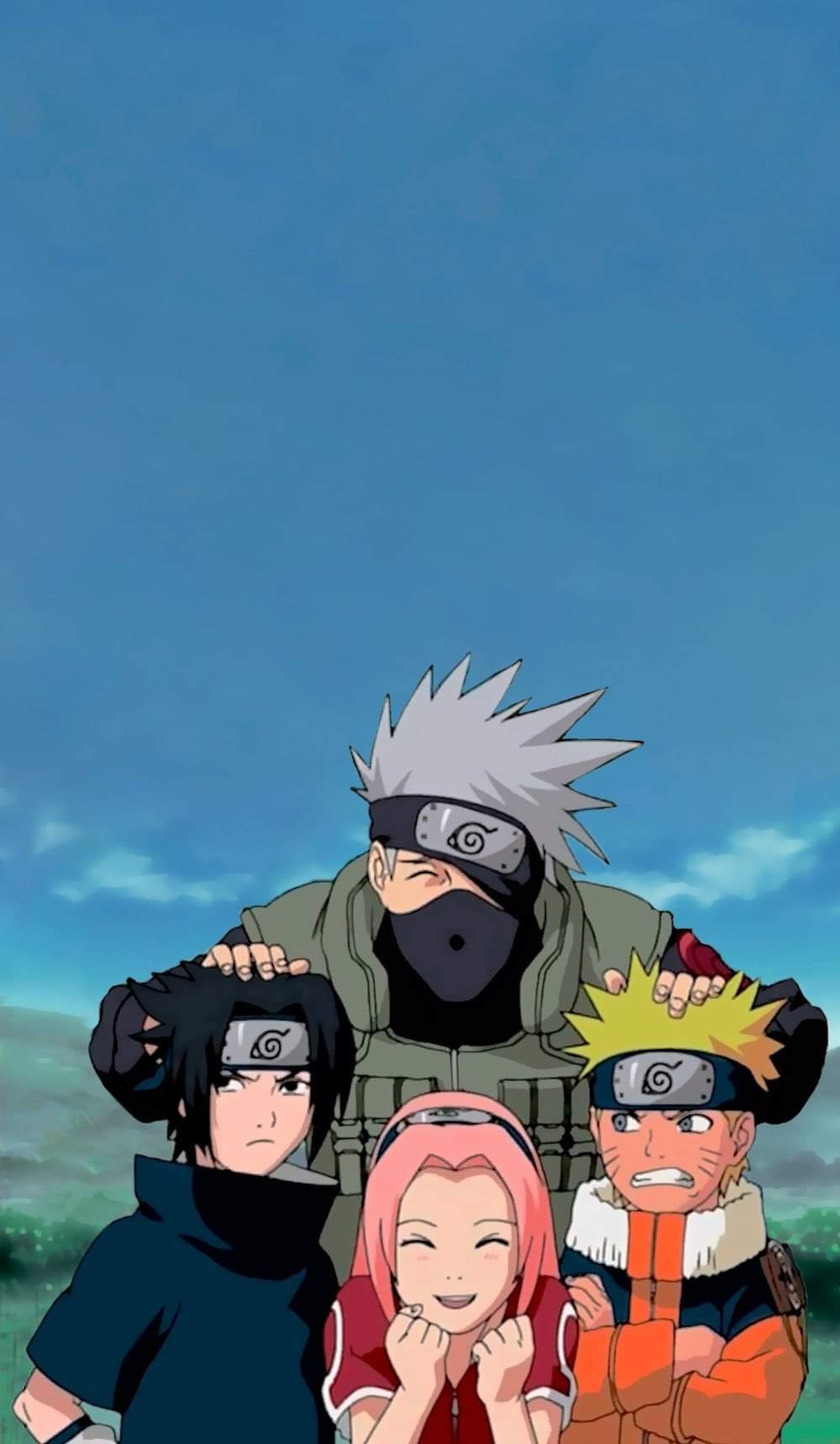 Un groupe de personnes avec des cheveux de couleurs différentes et des masques (équipe 7, naruto, naruto équipe 7)