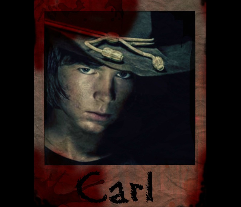 Крупный план человека в шляпе с палочкой на ней (carl grimes, ходячие мертвецы, the walking dead, twd)