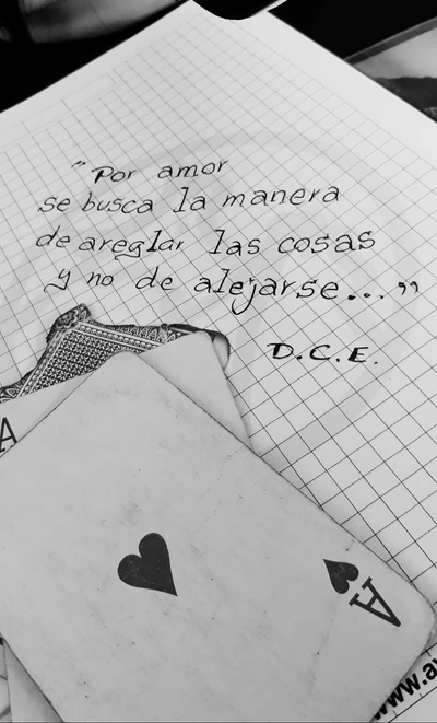 Por amor se busca a maneira de consertar as coisas e não de se afastar...