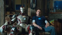 Iron Man y Tony Stark relajándose juntos en una escena de cabaña