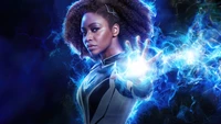 Monica Rambeau libère ses pouvoirs dans une démonstration vibrante d'énergie de "Les Marvels".