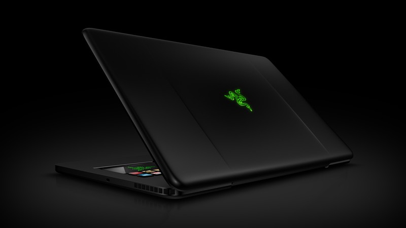 Крупный план ноутбука с логотипом razer на экране (технология, электронное устройство, гаджет, мультимедиа, geforce)