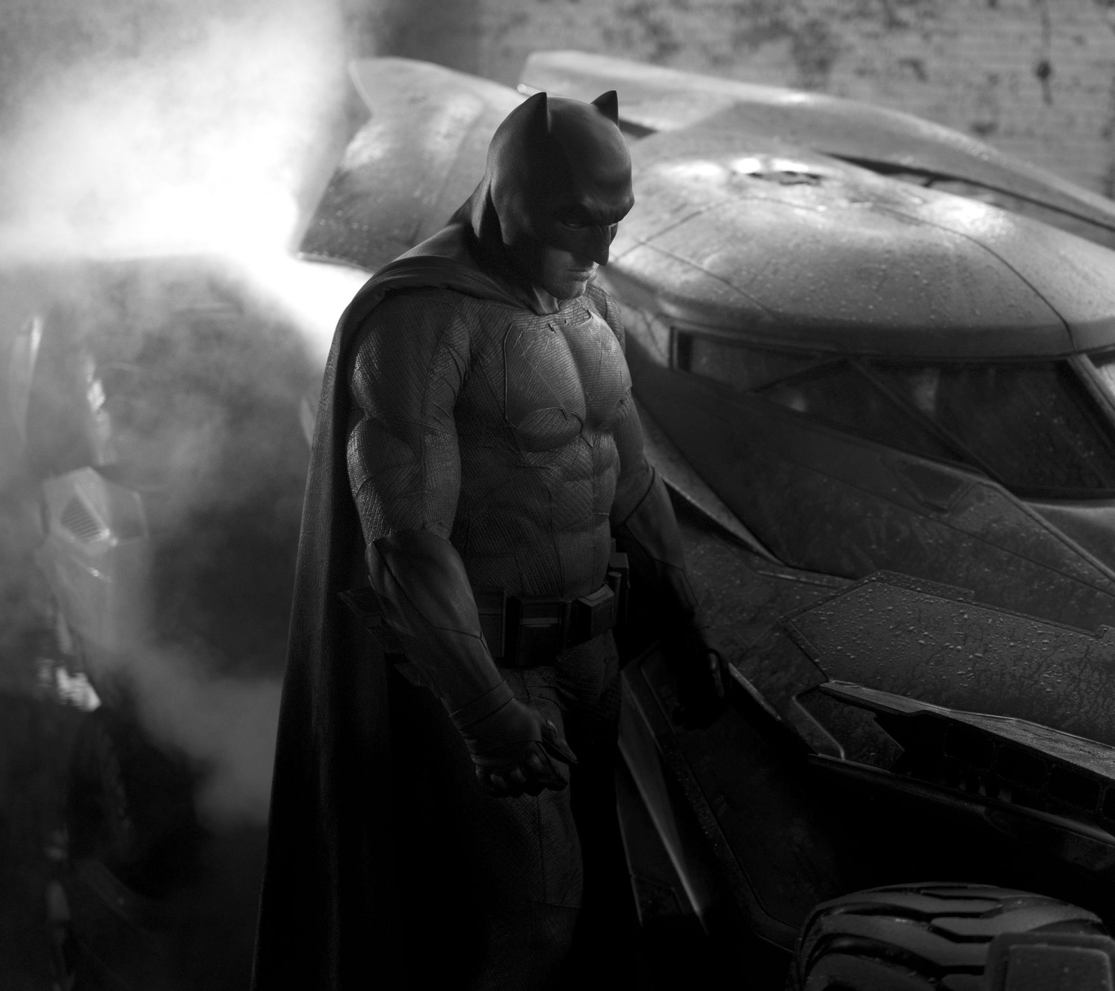 Бэтмен и его бэтмобиль в темном рыцаре (batman, бэтмен против супермена, batman vs superman, супермен, superman)