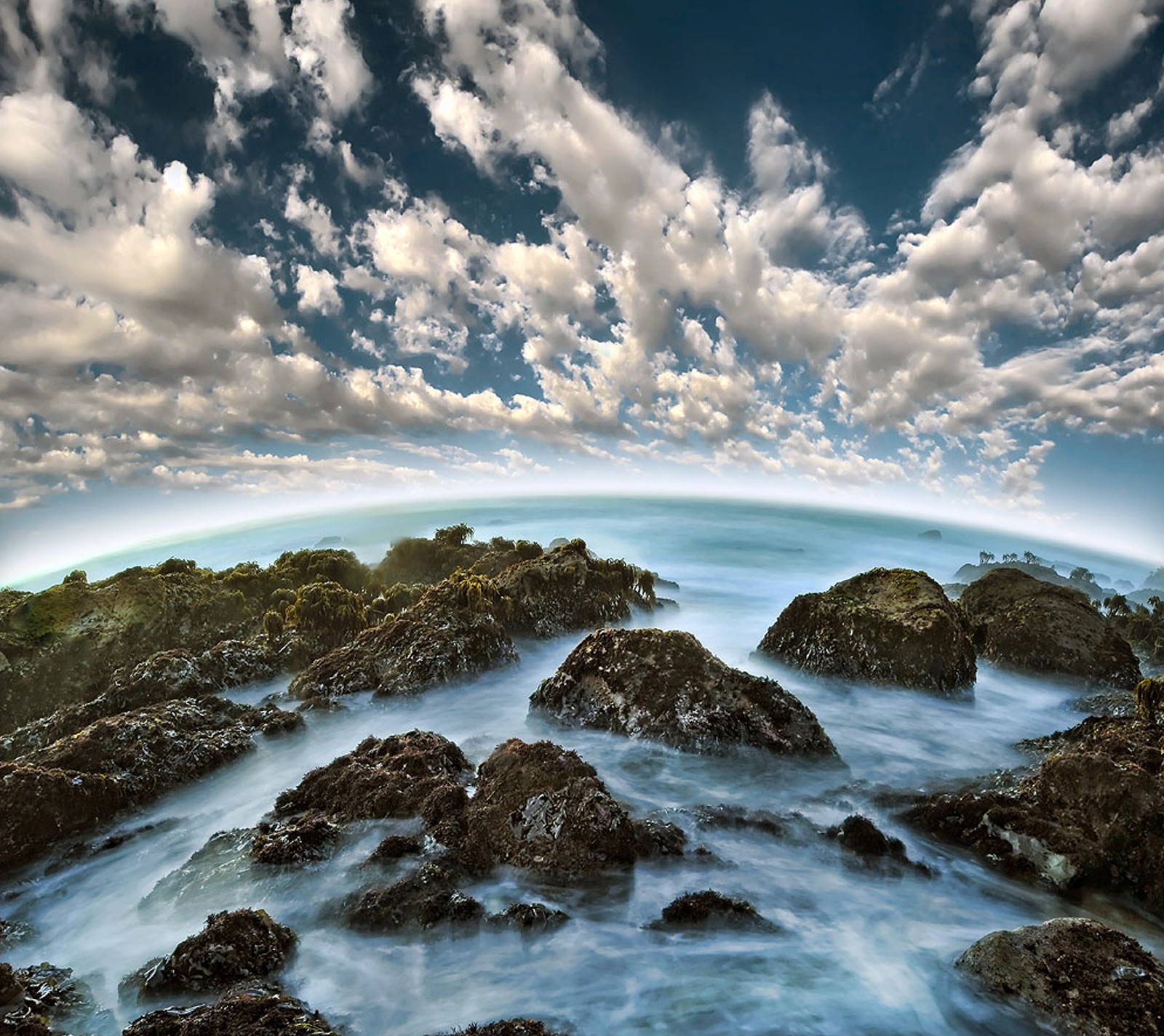 Lade wolken, landschaft, berg, himmel, wasser Hintergrund herunter