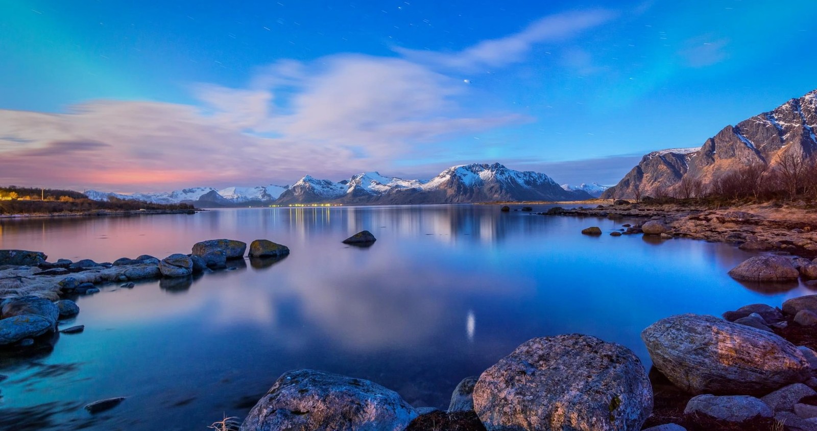 A beautiful view of the mountains and the water at night (nature, water, reflection, lake, mountain)