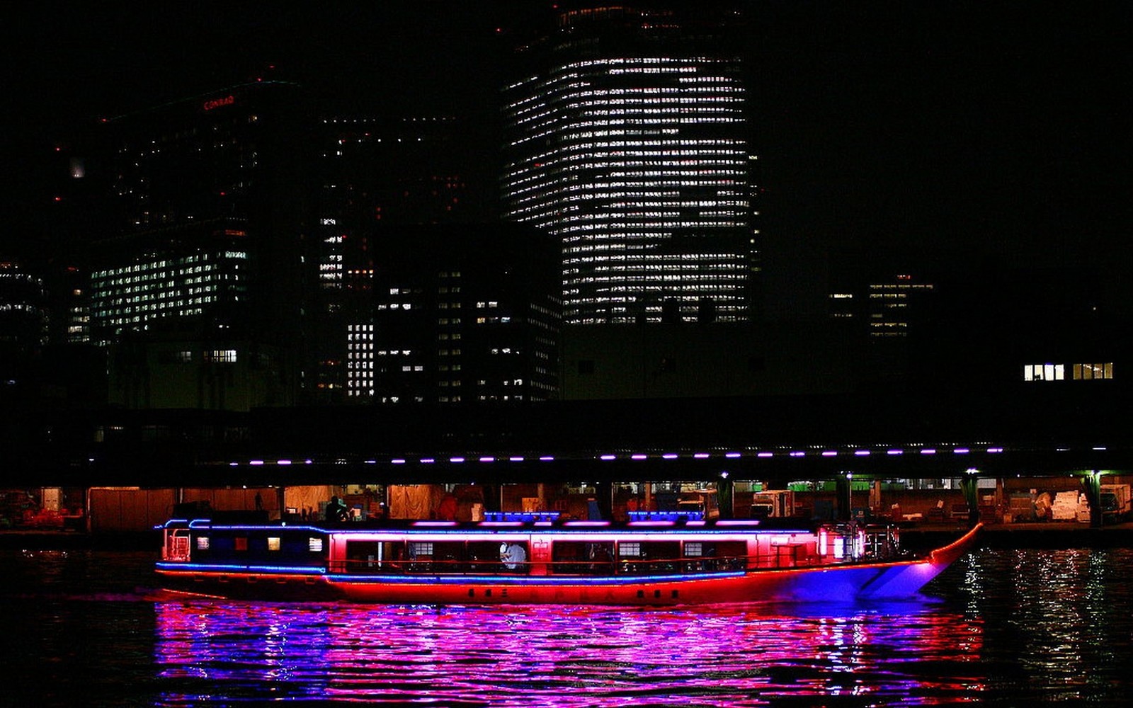 Téléchargez le fond d'écran japon, nuit, ville, paysage urbain, réflexion