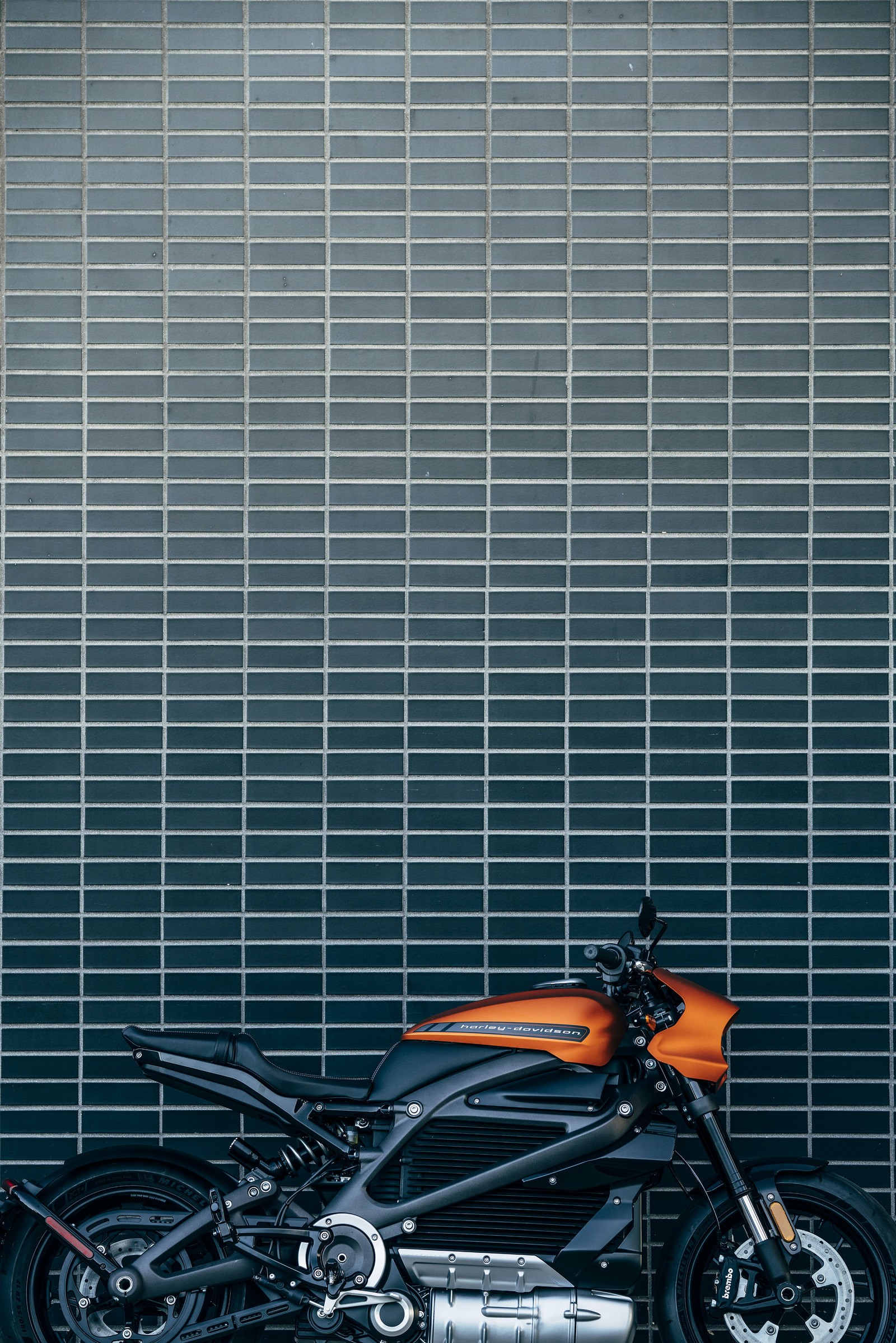 harley davidson, livewire, electric bikes, orange motorcycle, wall wallpaper