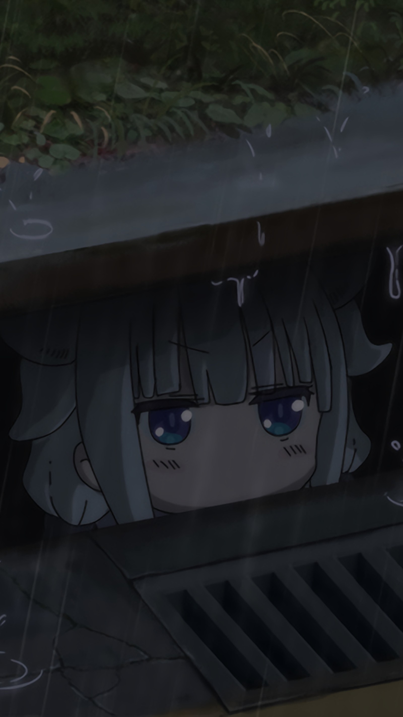 Anime-charakter, der im regen aus dem autofenster schaut (anime, chi, drache, kanna, kobayashi)