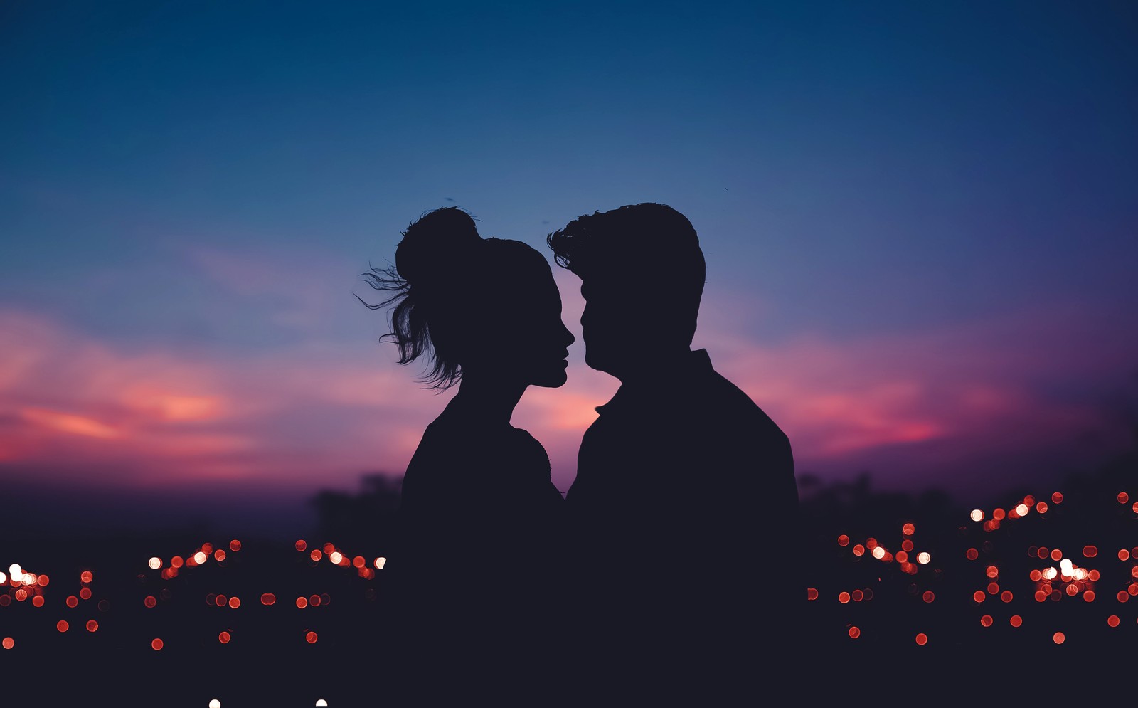 couple, dawn, silhouette, lovers, romantic wallpaper