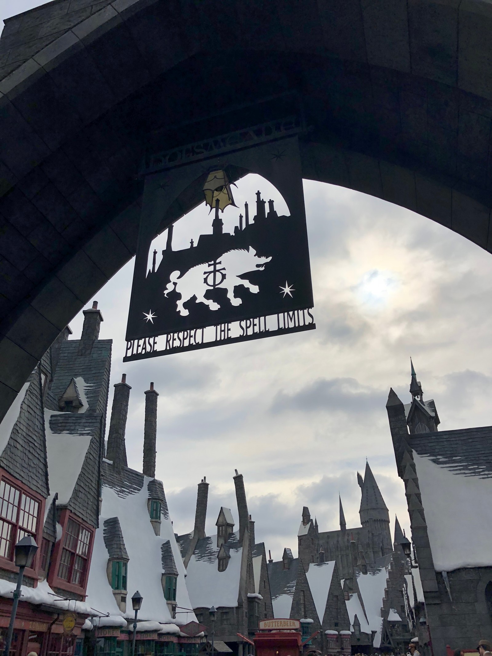 Скачать обои диагон аллея, diagon alley, юниверсал орландо, universal orlando, волшебный мир гарри поттера