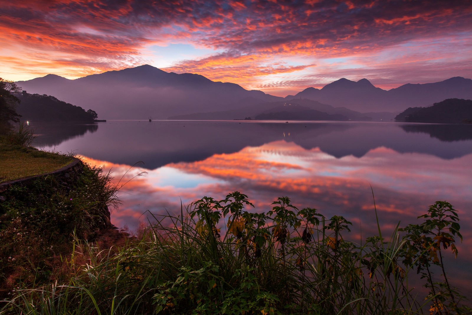 lake, nature, highland, loch, morning wallpaper