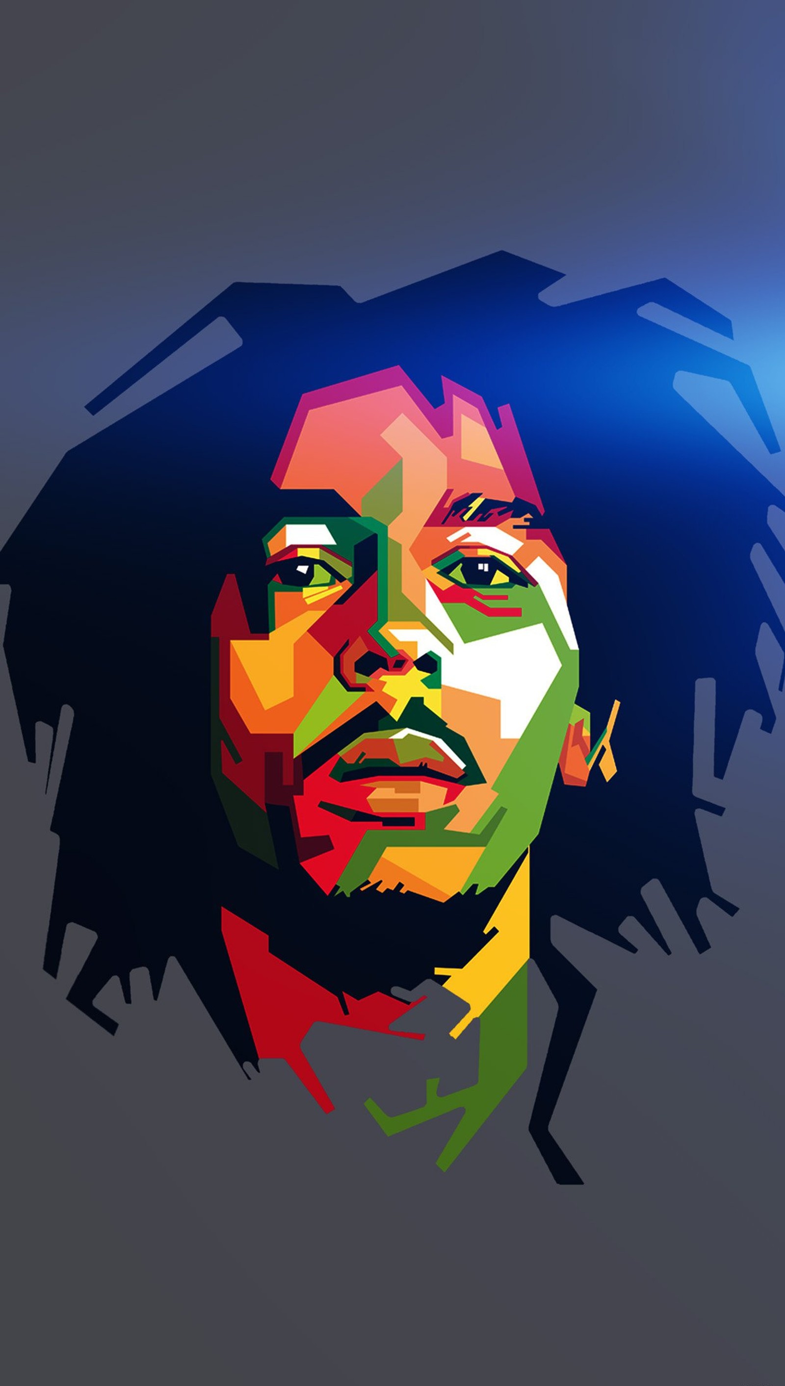 Gros plan d'une personne avec un visage coloré sur un fond gris (bob, marley)