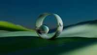 Surrealistische grüne Landschaft mit reflektierendem 3D-Ring und abstrakten Kurven