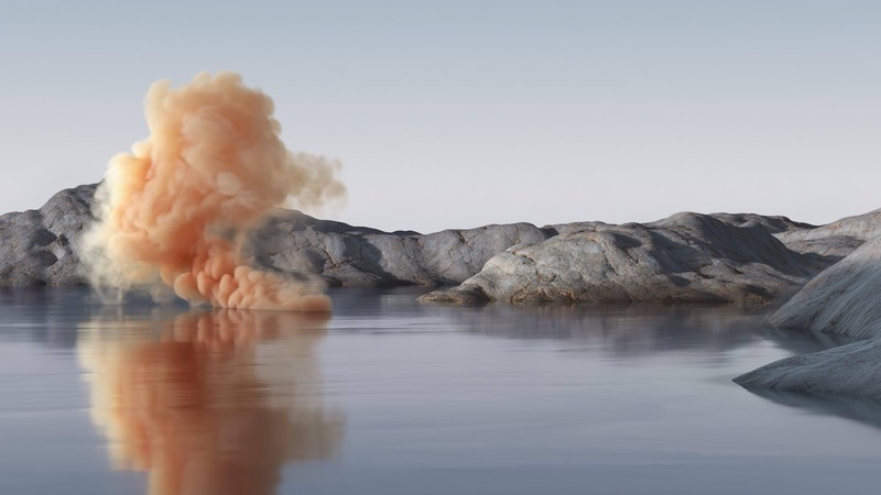 Un gros plan d'un grand panache de fumée s'élevant d'un lac (paysage)